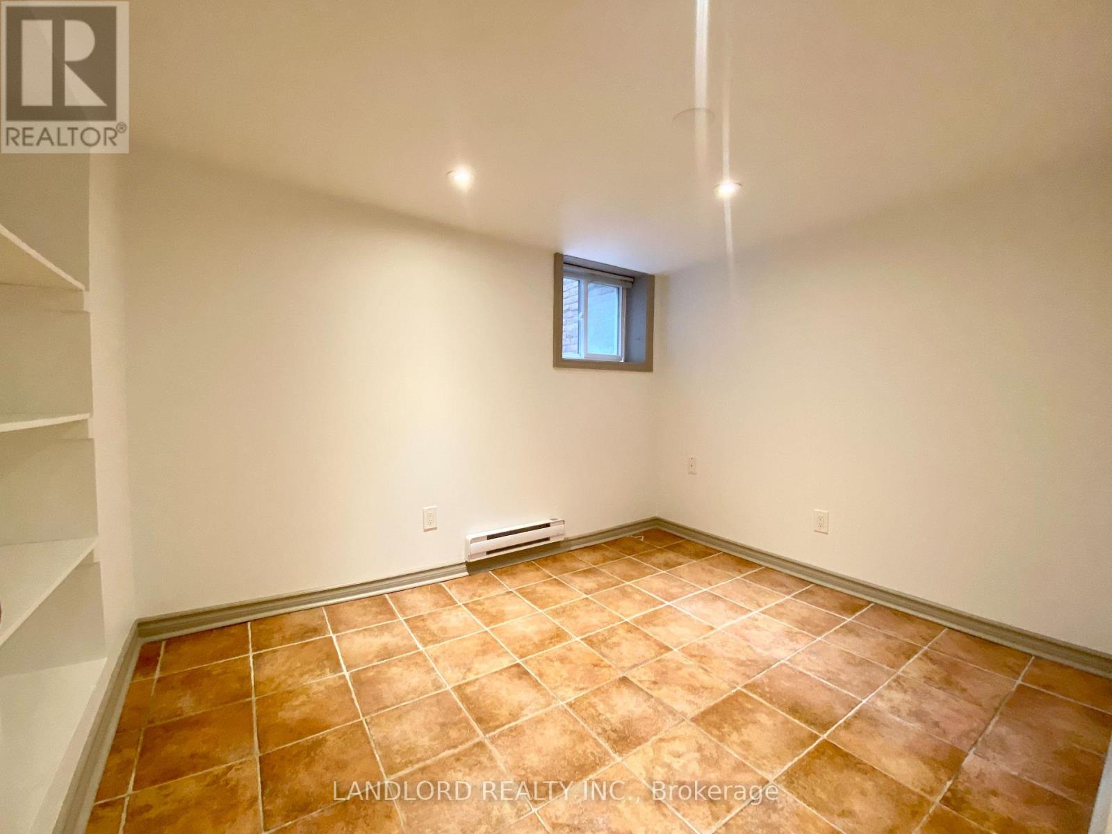 5 - 209 Madison Avenue, Toronto, Ontario  M5R 2S6 - Photo 13 - C13746258