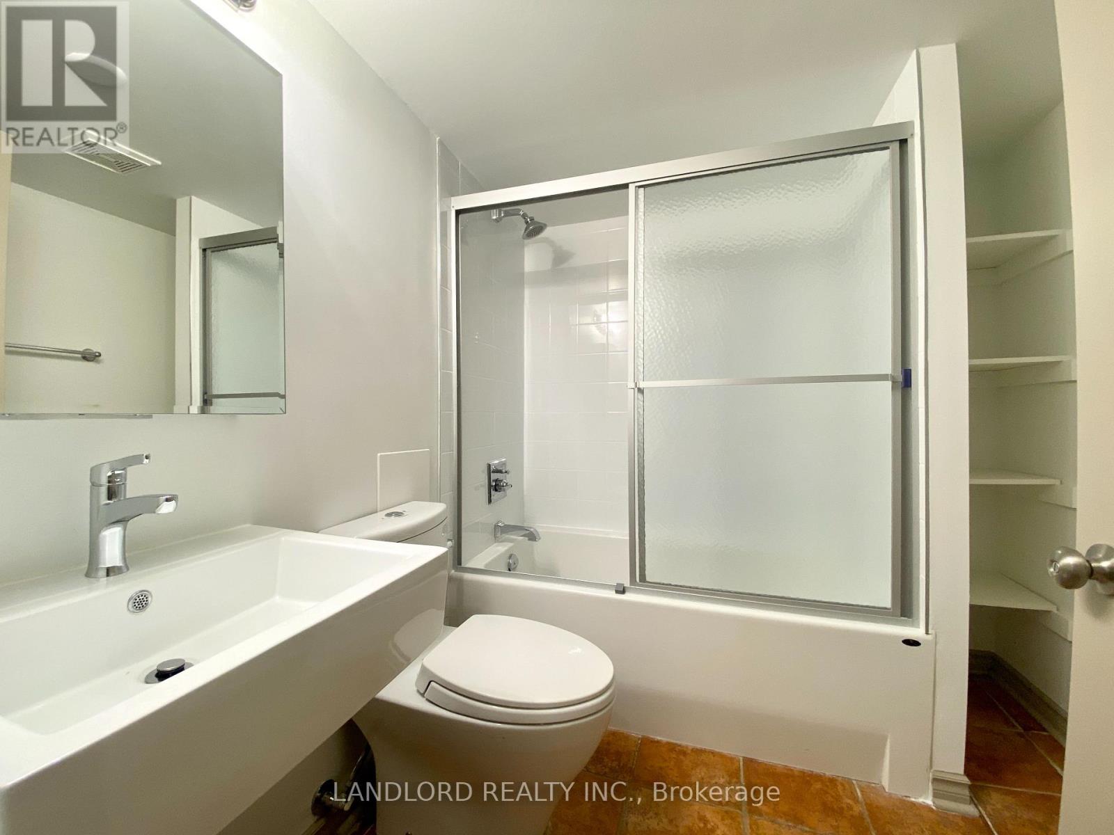 5 - 209 Madison Avenue, Toronto, Ontario  M5R 2S6 - Photo 16 - C13746258