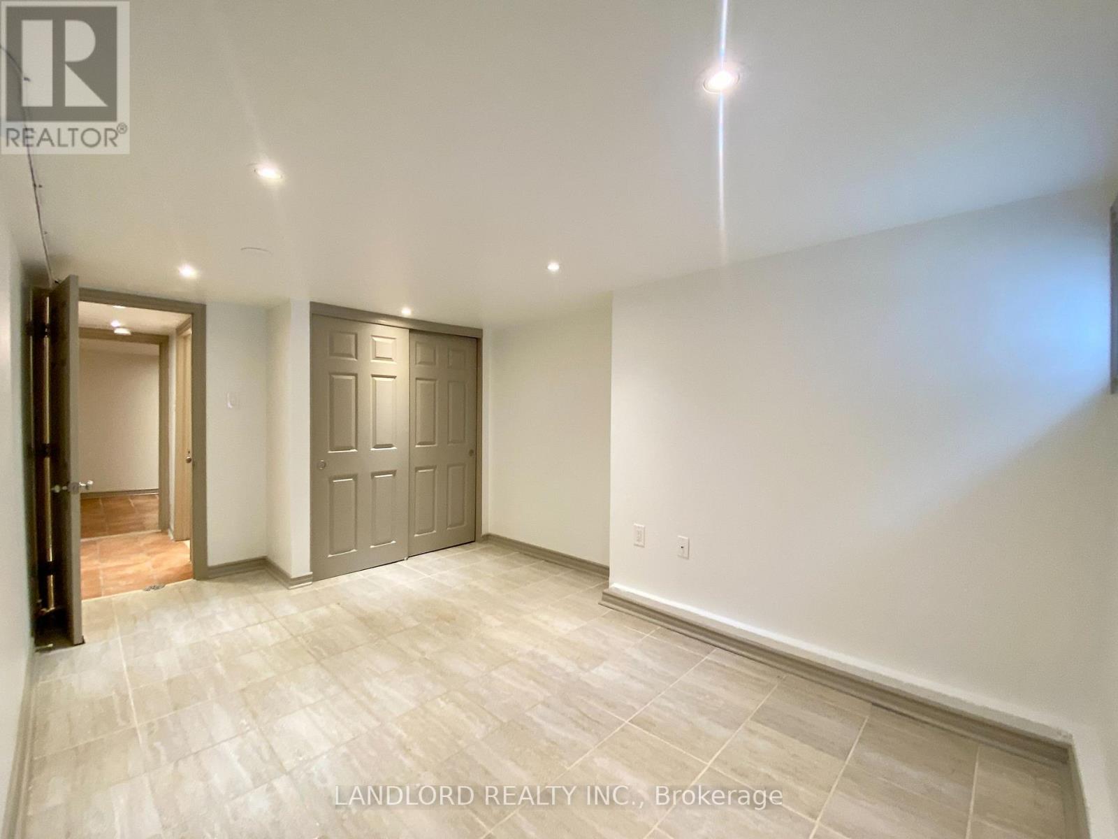 5 - 209 Madison Avenue, Toronto, Ontario  M5R 2S6 - Photo 18 - C13746258
