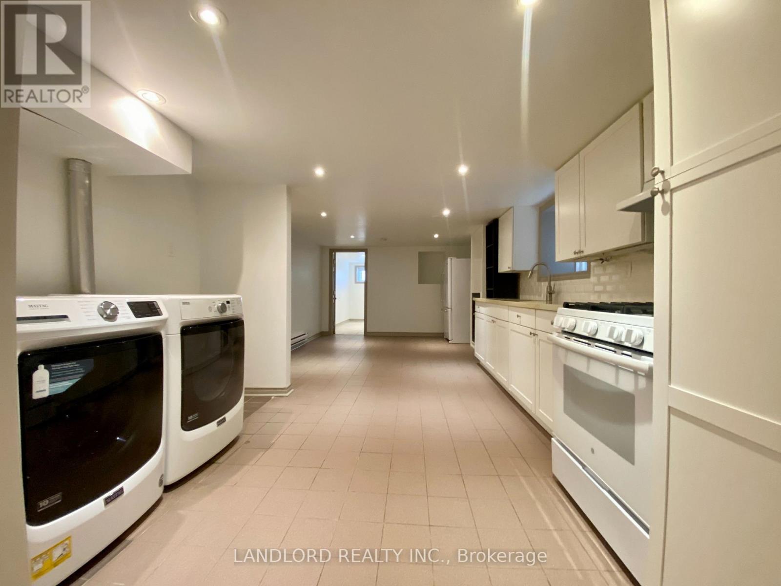 5 - 209 Madison Avenue, Toronto, Ontario  M5R 2S6 - Photo 4 - C13746258
