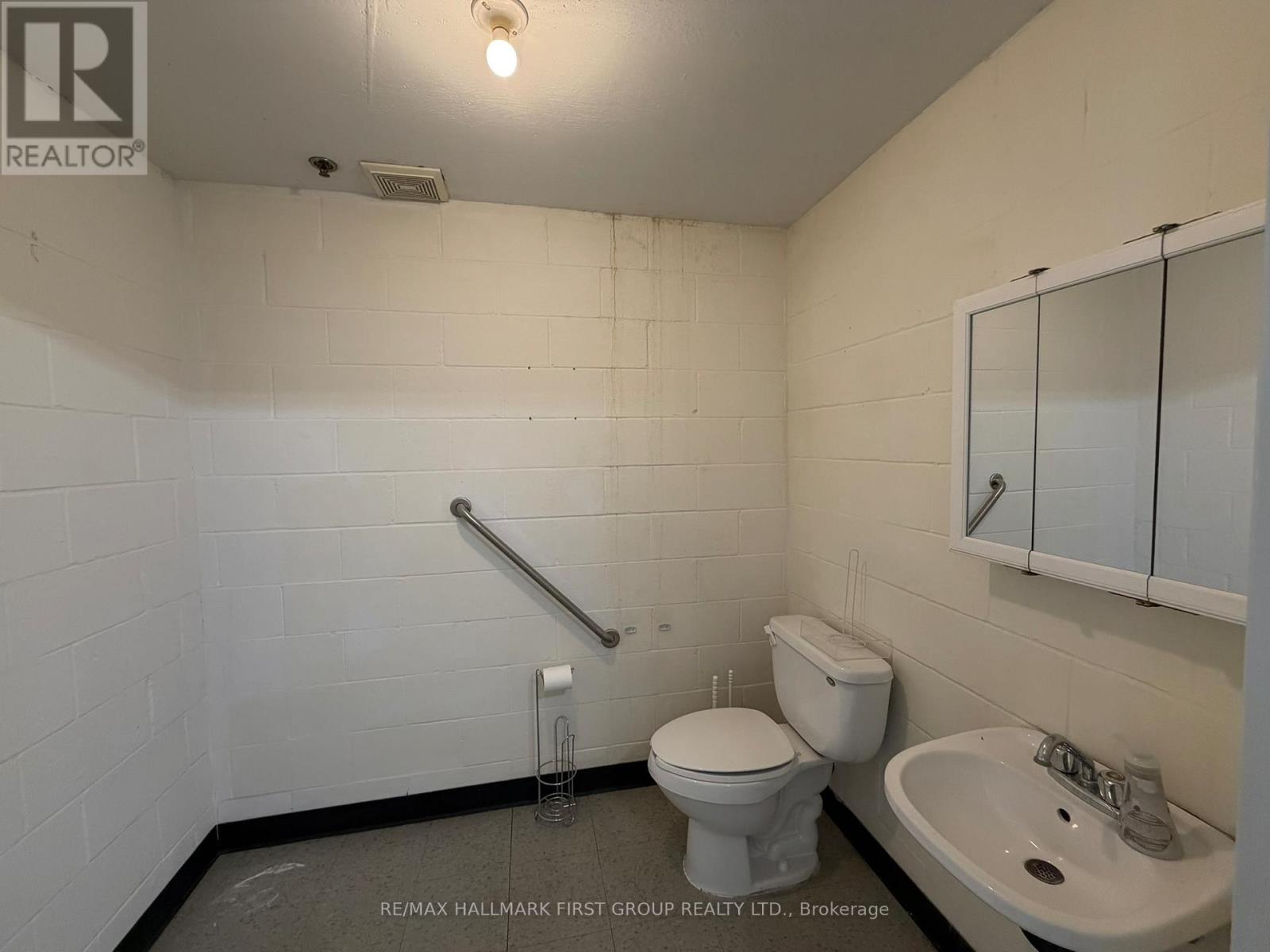 #11 - 1064 Salk Road, Pickering, Ontario  L1W 4B6 - Photo 17 - E13674504