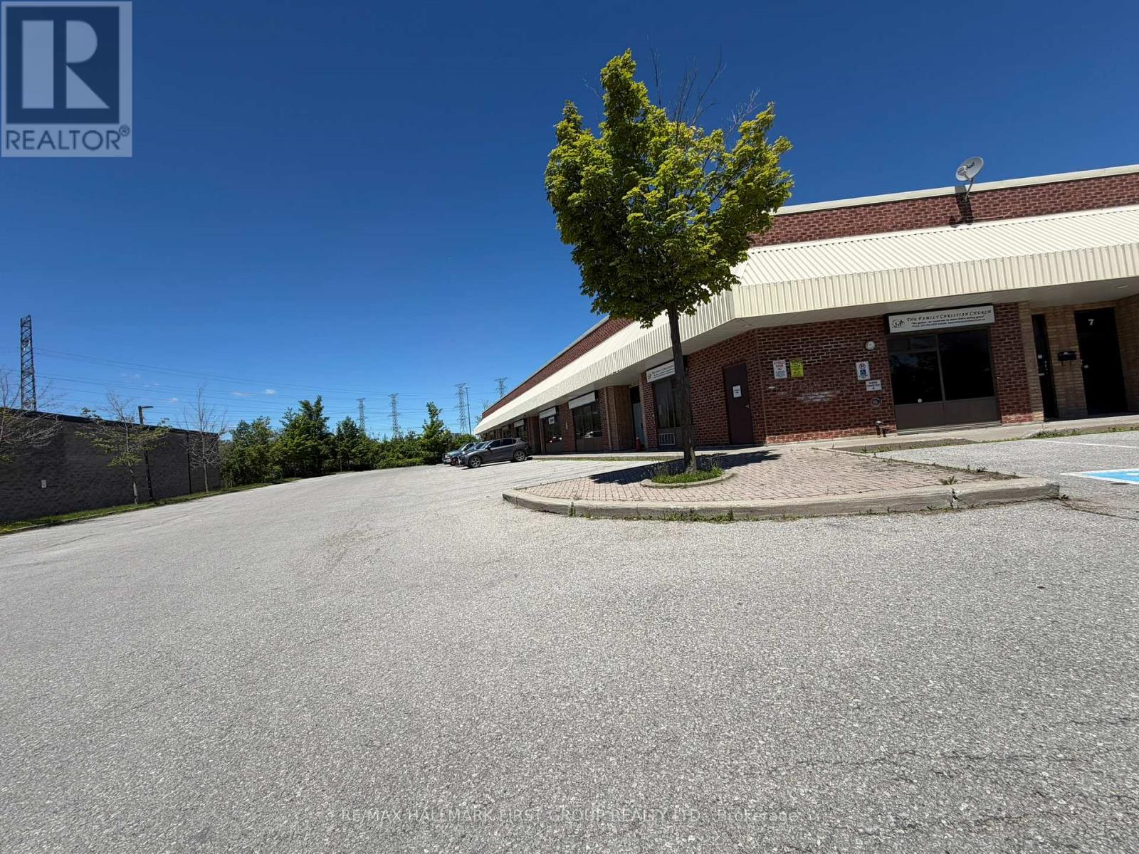 #11 - 1064 Salk Road, Pickering, Ontario  L1W 4B6 - Photo 4 - E13674504