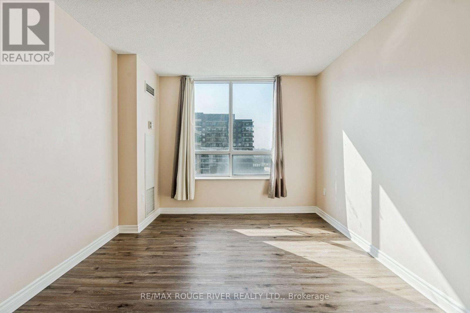 1136 - 125 Omni Drive, Toronto, Ontario  M1P 5A9 - Photo 20 - E13746128