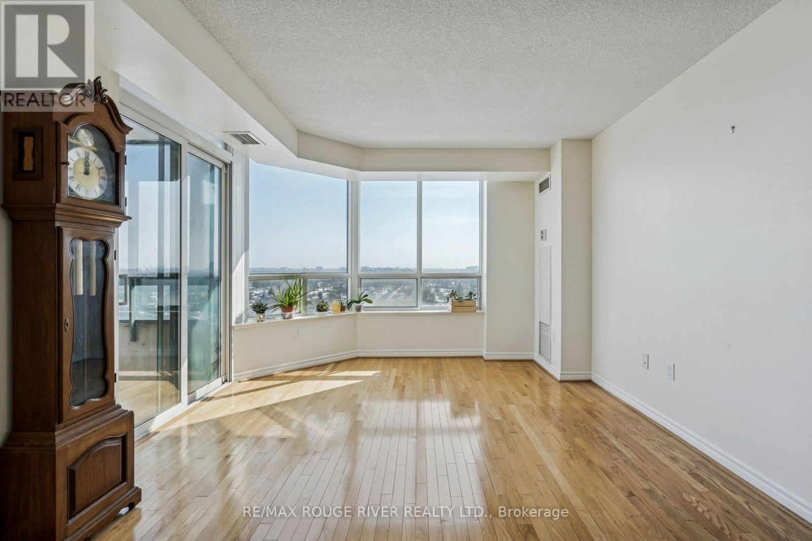 1136 - 125 Omni Drive, Toronto, Ontario  M1P 5A9 - Photo 9 - E13746128