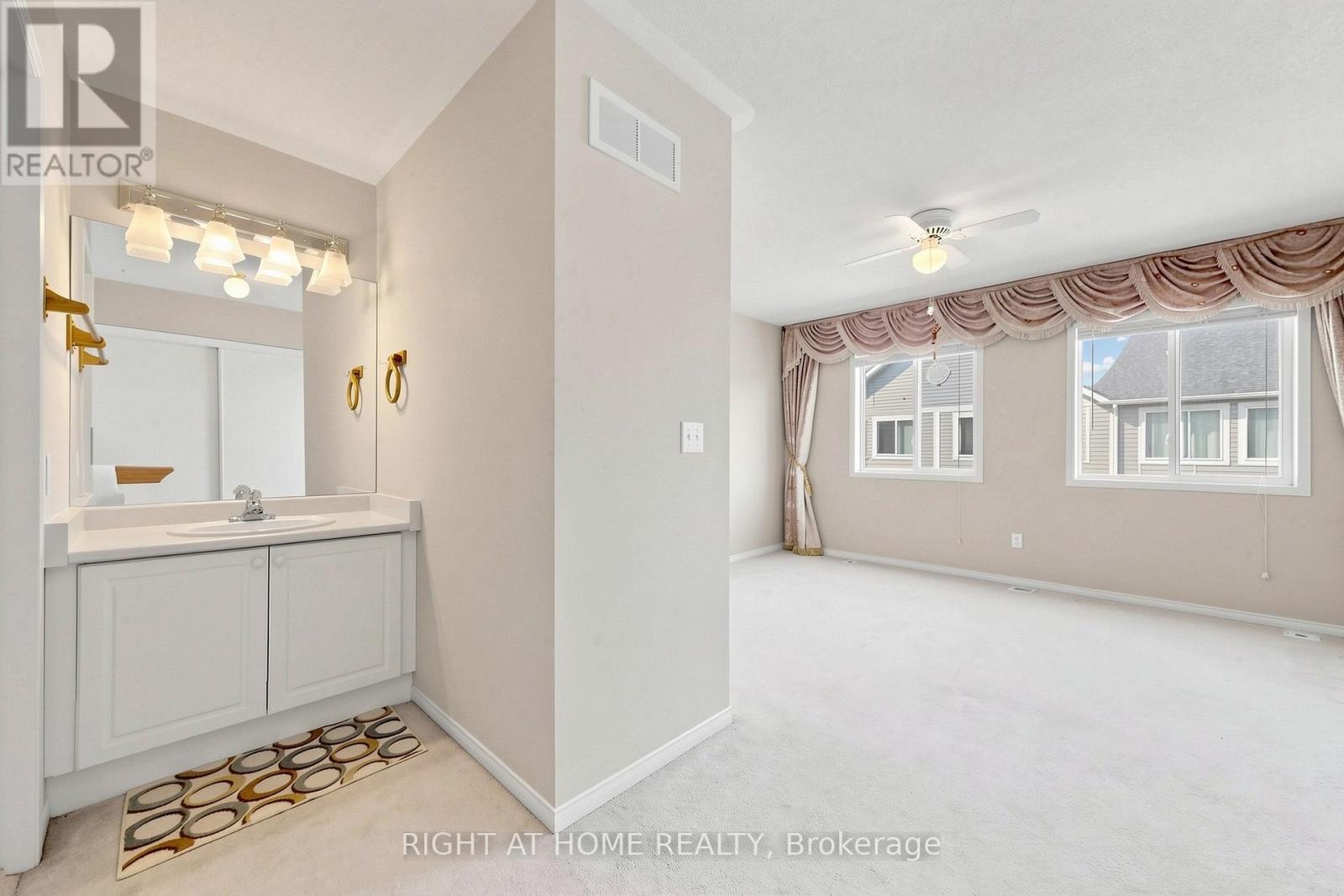 130 - 83 Mondeo Drive, Toronto, Ontario  M1P 5B6 - Photo 15 - E13746250