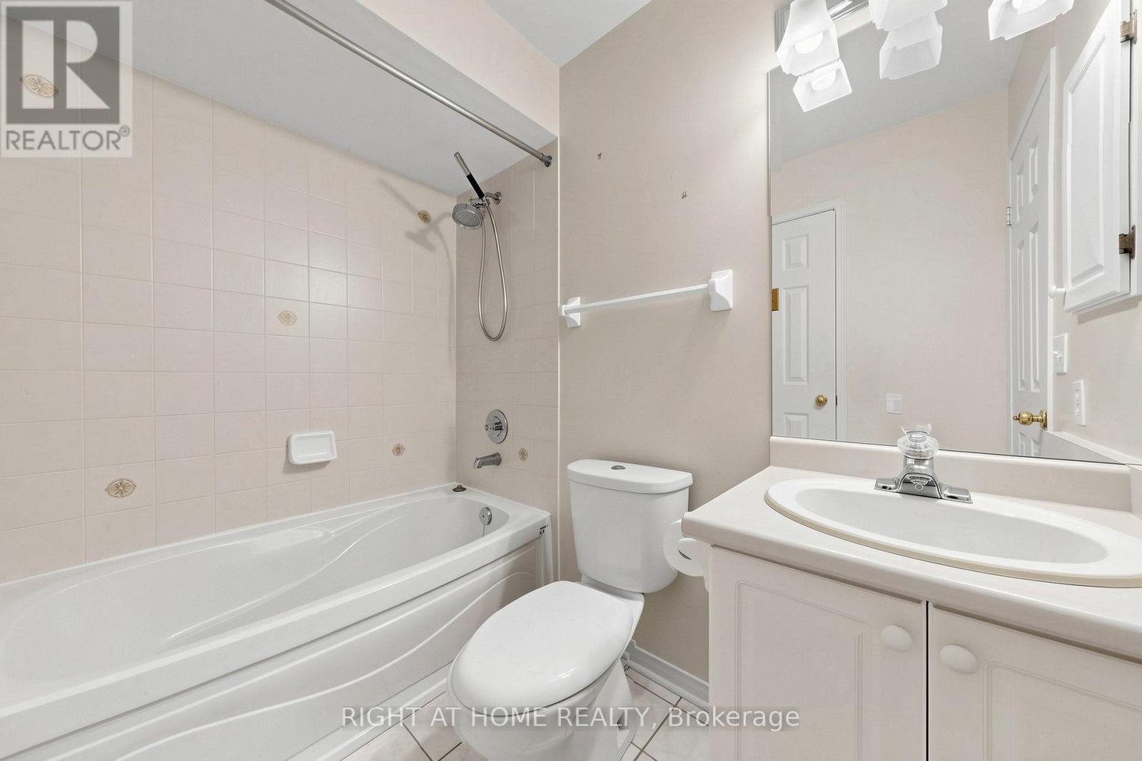 130 - 83 Mondeo Drive, Toronto, Ontario  M1P 5B6 - Photo 18 - E13746250