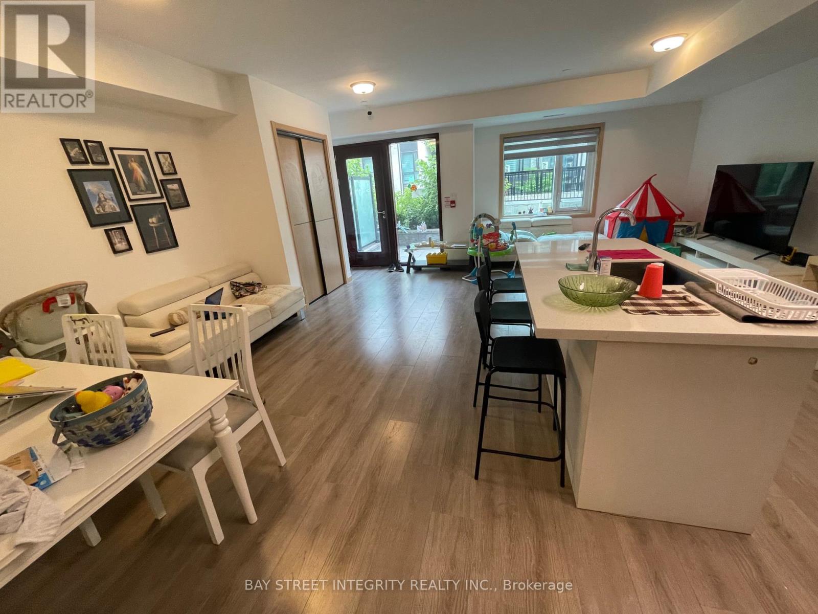 D107 - 200 Chester Le Boulevard, Toronto, Ontario  M1W 0A9 - Photo 10 - E13746324