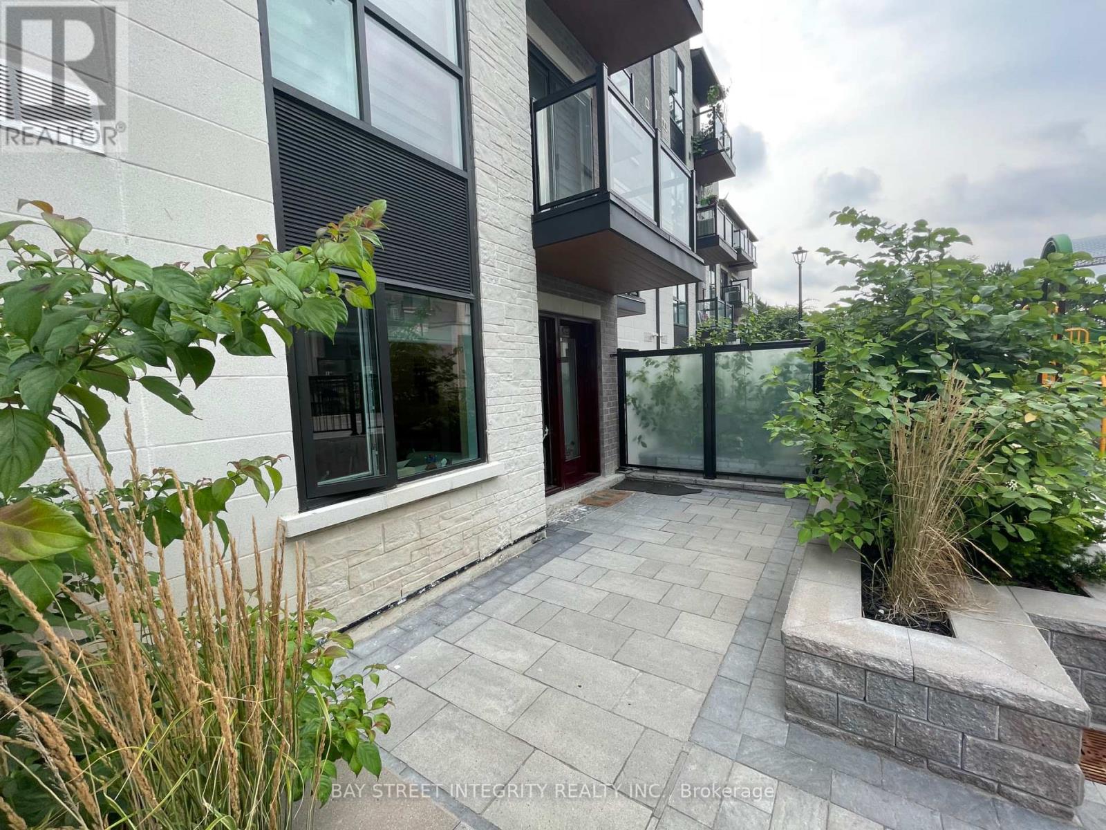 D107 - 200 Chester Le Boulevard, Toronto, Ontario  M1W 0A9 - Photo 2 - E13746324