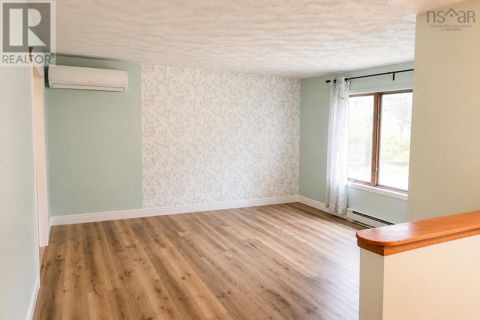 65 Hirtle Drive, Bridgewater, Nova Scotia  B4V 3N9 - Photo 4 - 202622459