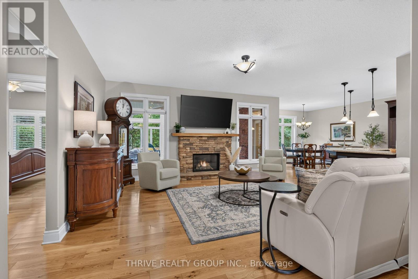 46 Riness Drive, Thames Centre, Ontario  N0L 1G3 - Photo 3 - X13746232