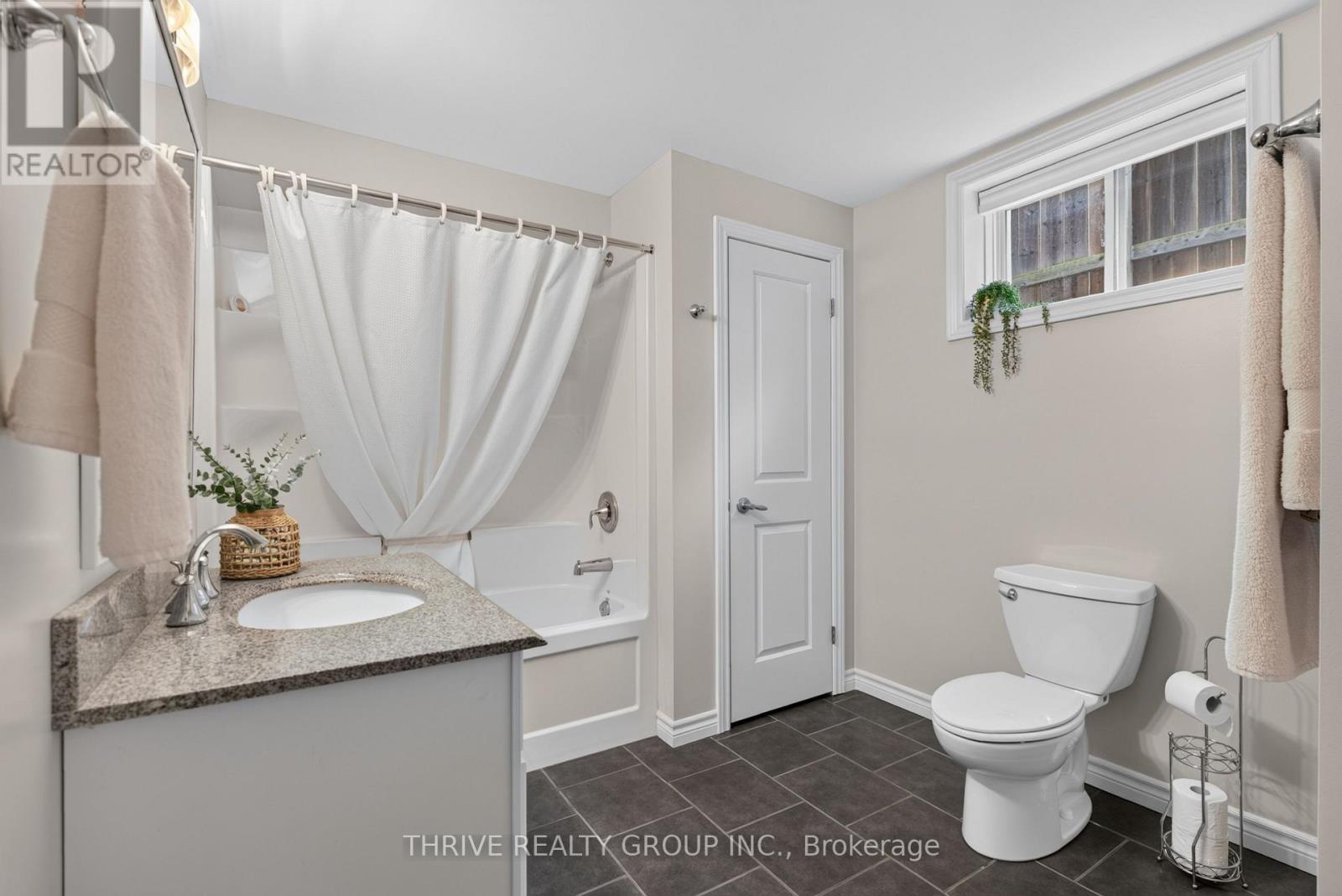 46 Riness Drive, Thames Centre, Ontario  N0L 1G3 - Photo 35 - X13746232
