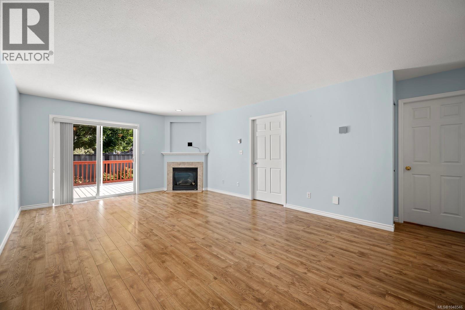 27 1755 Willemar Ave, Courtenay, British Columbia  V9N 3M5 - Photo 4 - 1048546