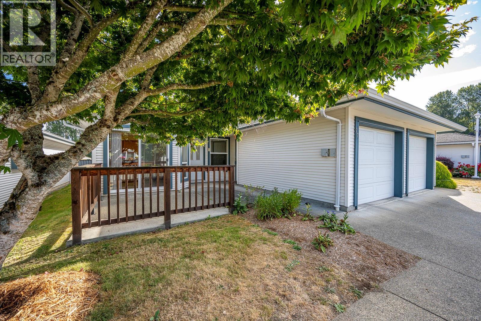 27 1755 Willemar Ave, Courtenay, British Columbia  V9N 3M5 - Photo 42 - 1048546