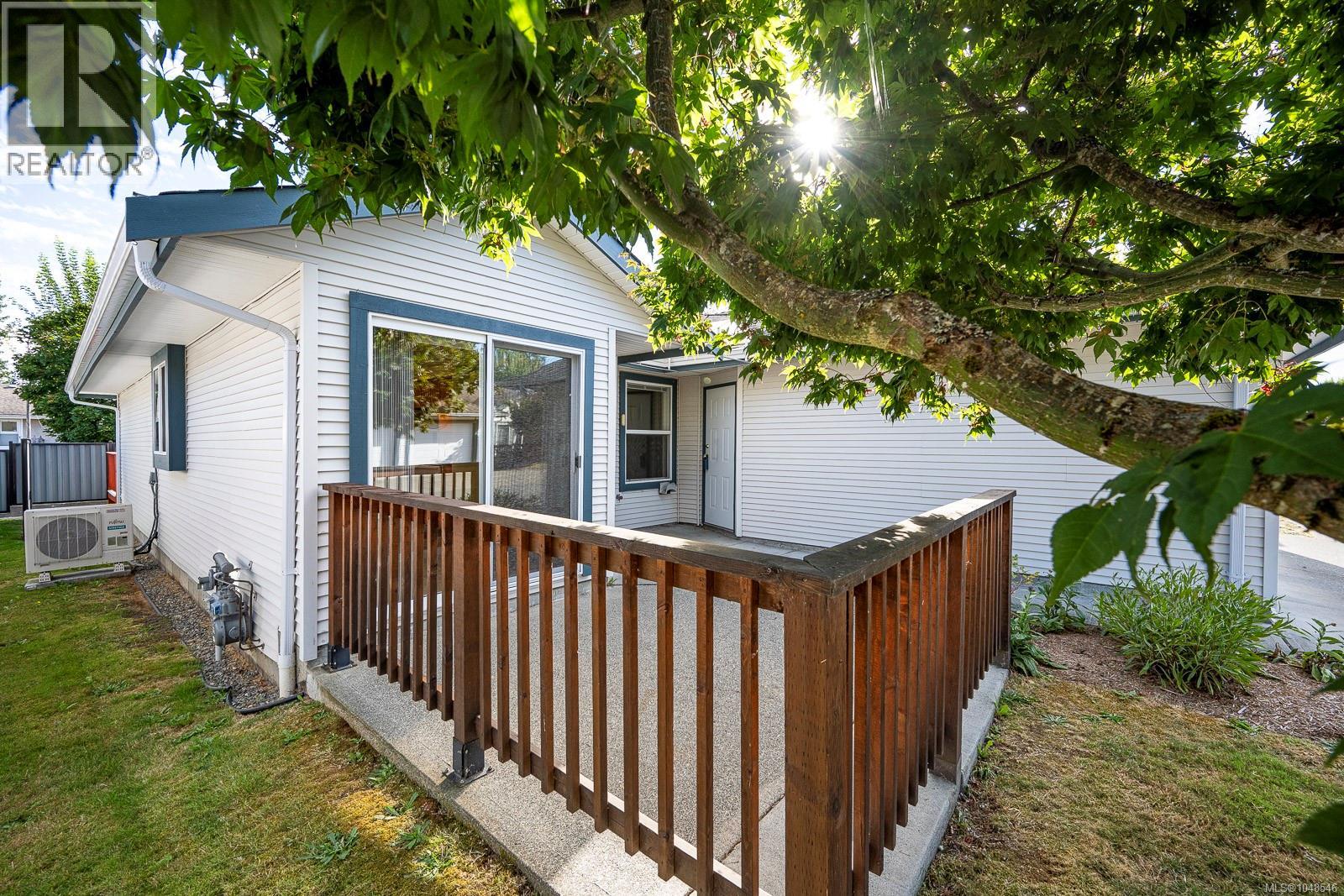 27 1755 Willemar Ave, Courtenay, British Columbia  V9N 3M5 - Photo 46 - 1048546