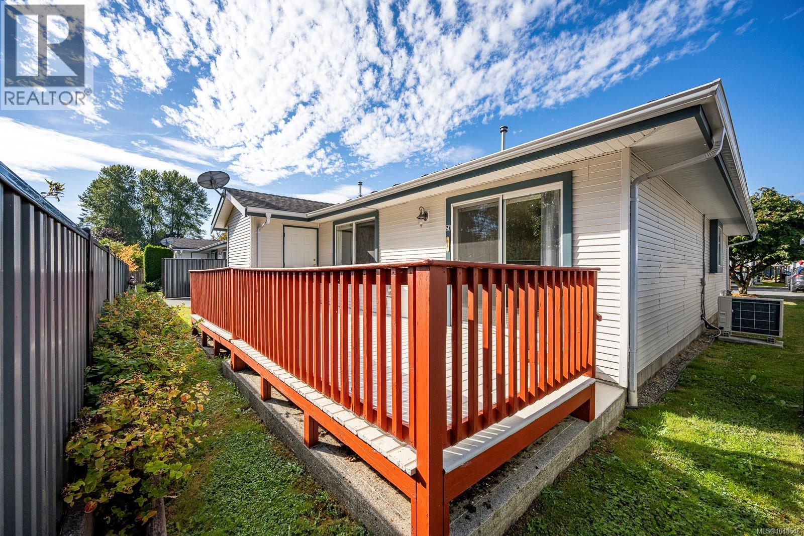 27 1755 Willemar Ave, Courtenay, British Columbia  V9N 3M5 - Photo 49 - 1048546