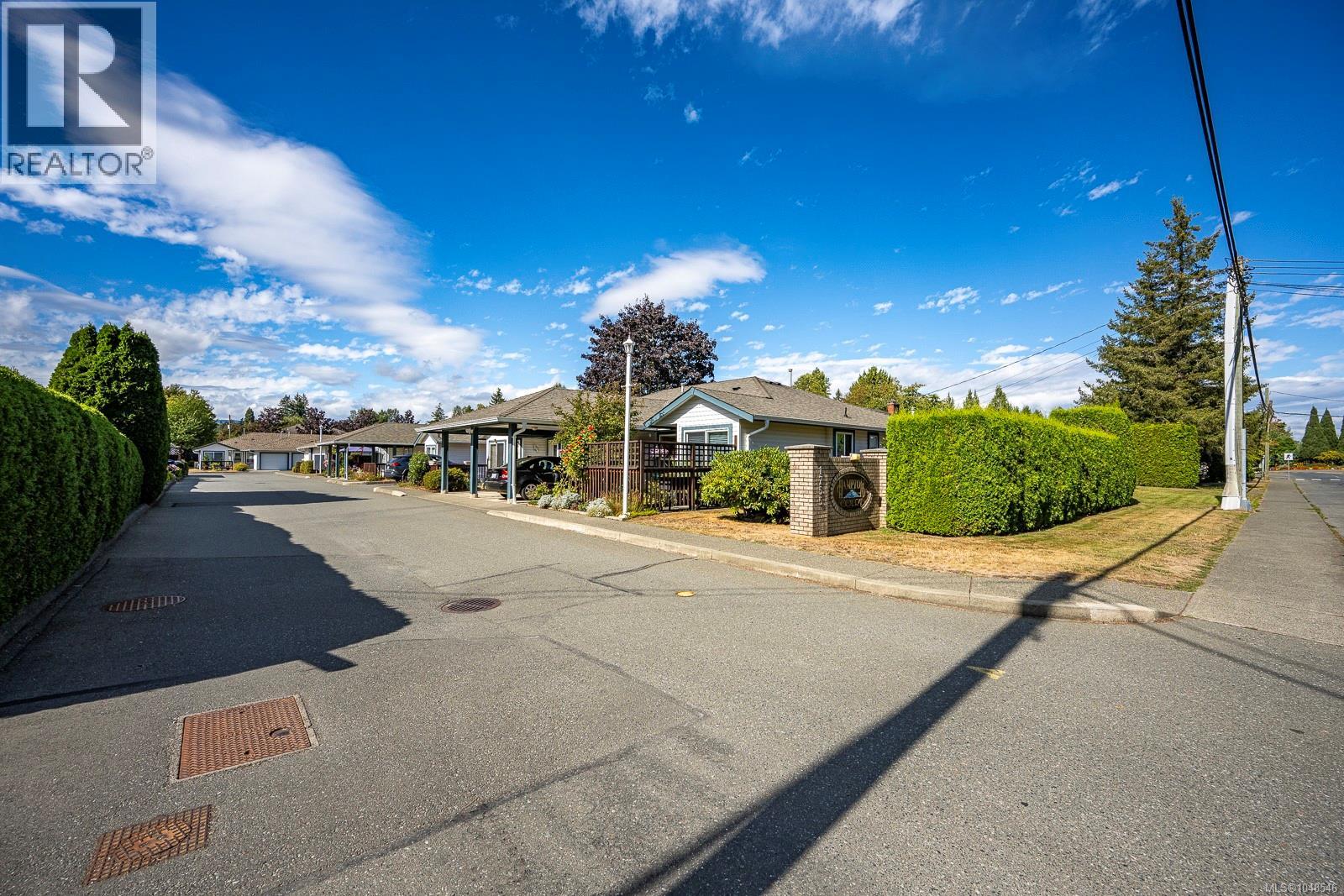 27 1755 Willemar Ave, Courtenay, British Columbia  V9N 3M5 - Photo 52 - 1048546
