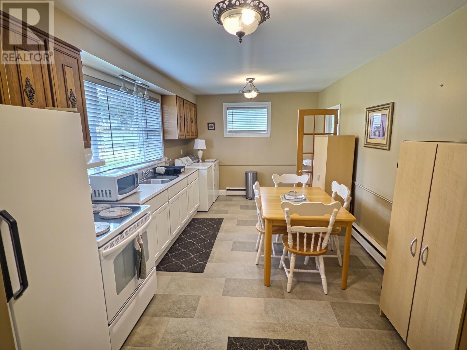 236 Portugal Cove Road, St. John's — photo 6