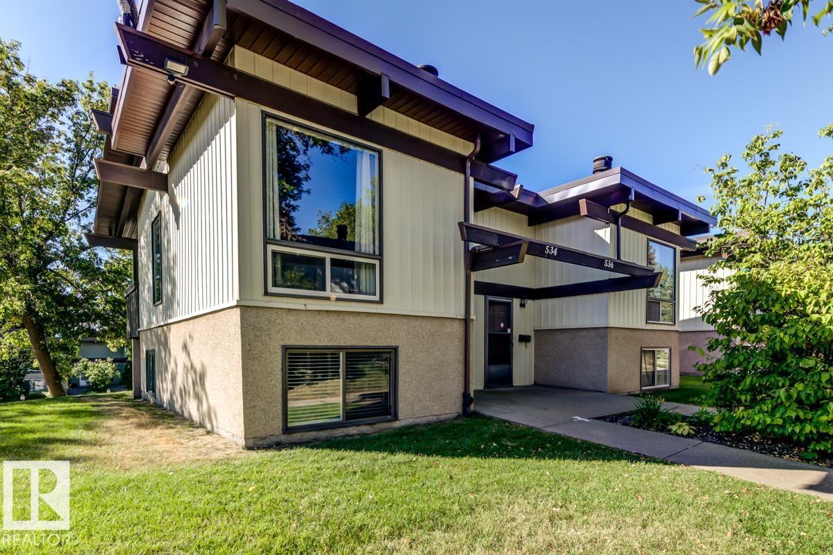 534 Lee Ridge Rd NW, Edmonton, Alberta  T6K 2K3 - Photo 1 - E4507125