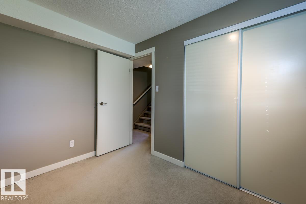 534 Lee Ridge Rd NW, Edmonton, Alberta  T6K 2K3 - Photo 34 - E4507125