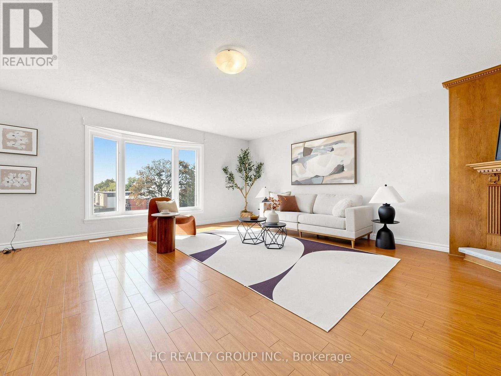 87 Belvedere Crescent, Richmond Hill, Ontario  L4C 8V2 - Photo 2 - N13746154