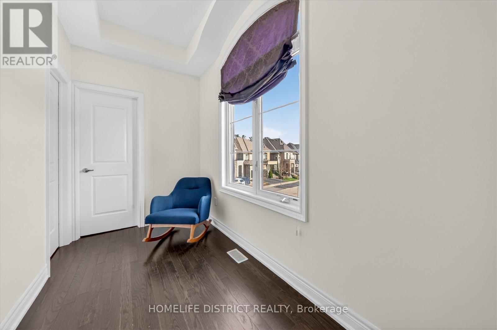 210 Cannes Avenue, Vaughan, Ontario  L4L 8L1 - Photo 37 - N13746278