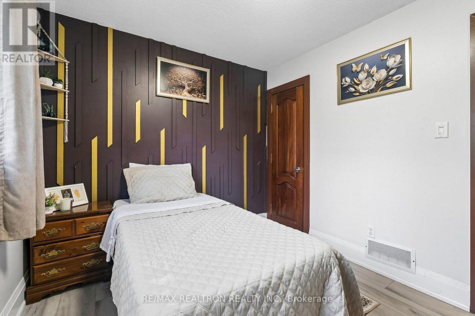 101 Marshall Street, Barrie, Ontario  L4N 4K7 - Photo 21 - S13746164
