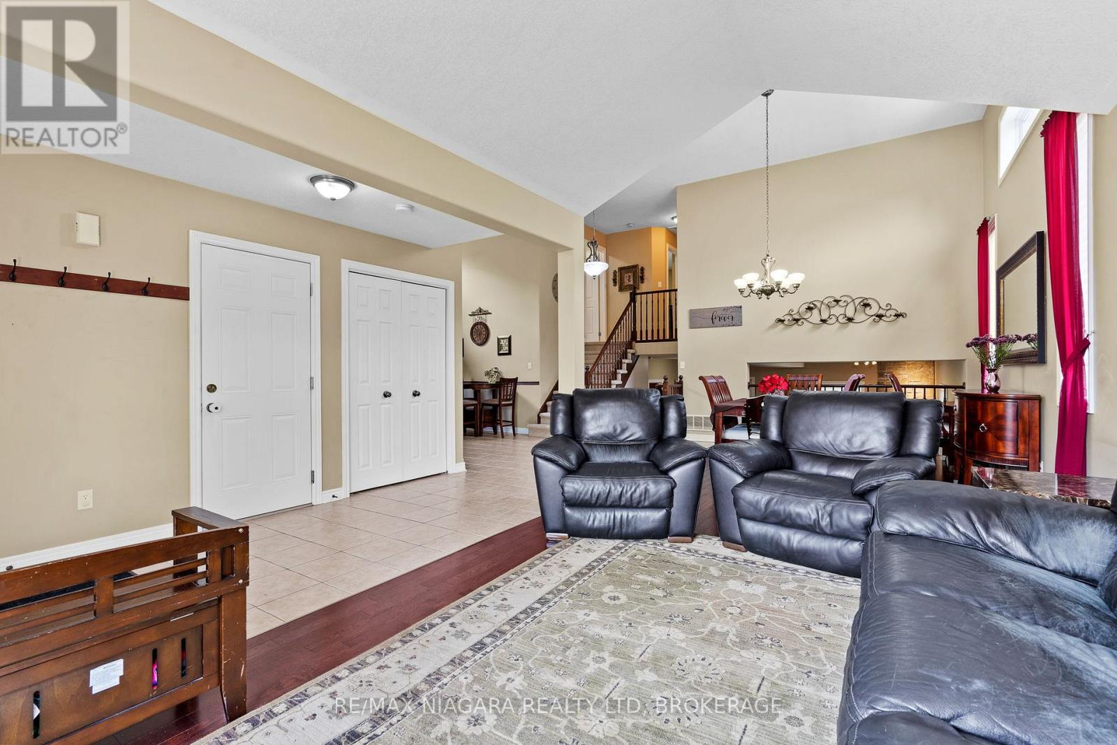 230 Wellbrook Avenue, Welland, Ontario  L3C 7M9 - Photo 5 - X13746156