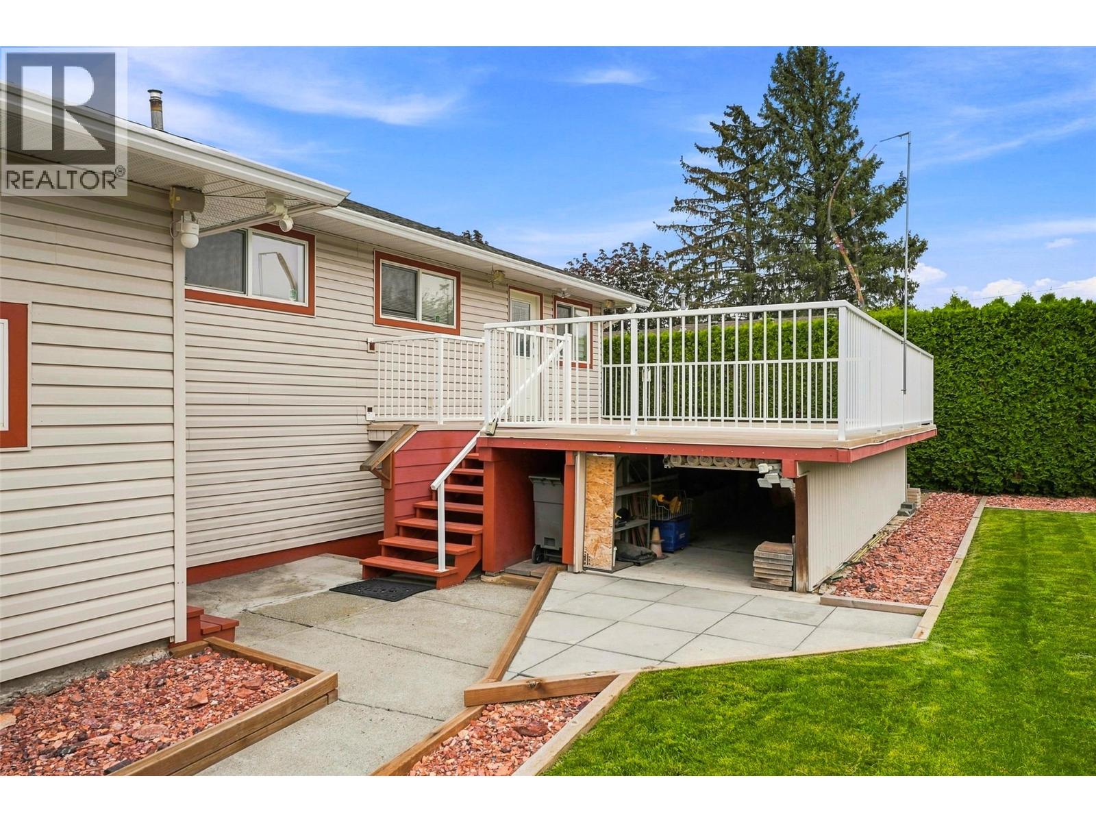 2176 Merritt Avenue, Merritt, British Columbia  V1K 1B8 - Photo 68 - 10395637