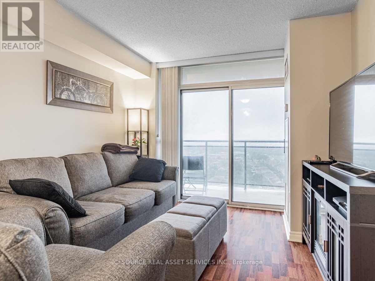 1803 - 55 STRATHAVEN DRIVE