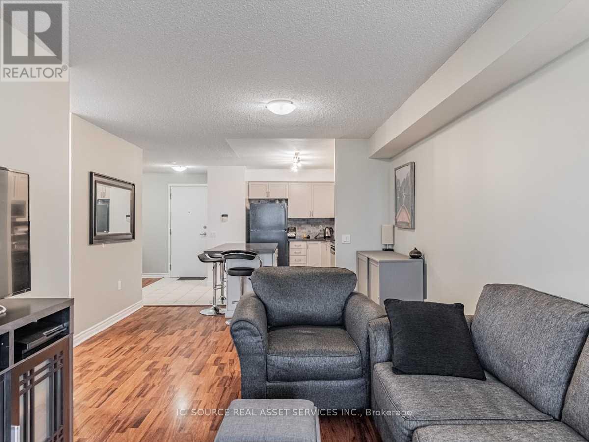 1803 - 55 Strathaven Drive, Mississauga, Ontario  L5R 4G9 - Photo 4 - W13746236
