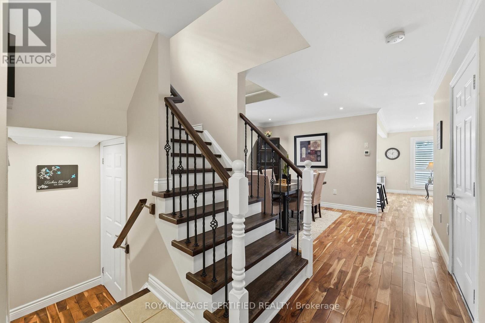 1149 Barr Crescent, Milton, Ontario  L9T 6X8 - Photo 7 - W13746242
