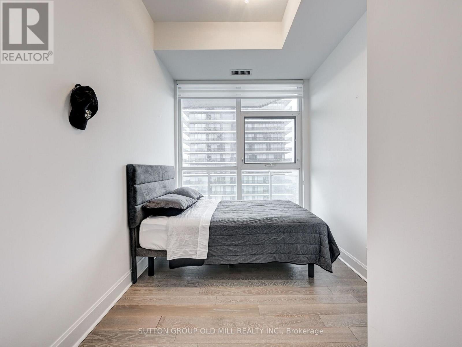Lph3704 - 33 Shorebreeze Drive, Toronto, Ontario  M8V 0G1 - Photo 15 - W13746320