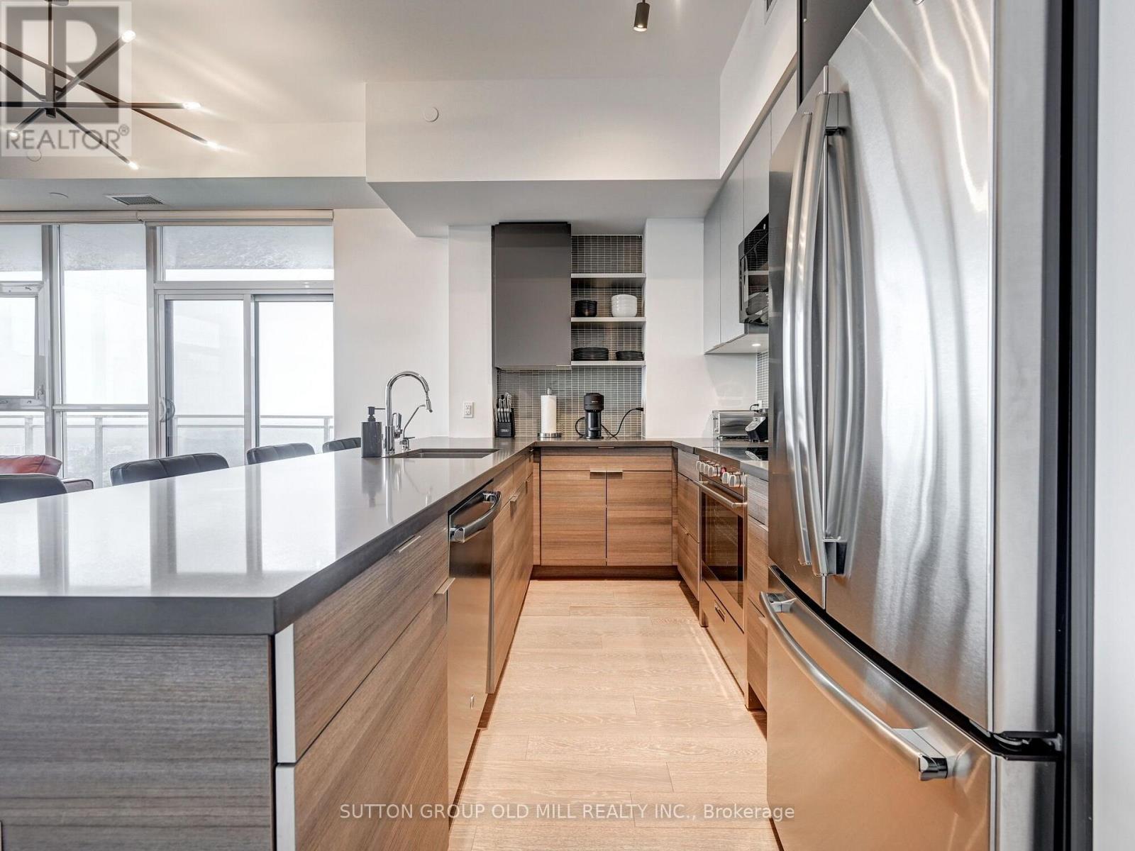 Lph3704 - 33 Shorebreeze Drive, Toronto, Ontario  M8V 0G1 - Photo 5 - W13746320