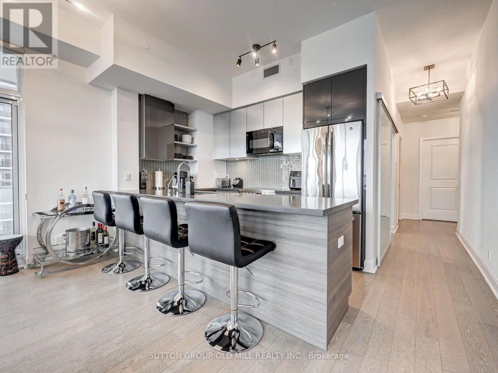 Lph3704 - 33 Shorebreeze Drive, Toronto, Ontario  M8V 0G1 - Photo 6 - W13746320