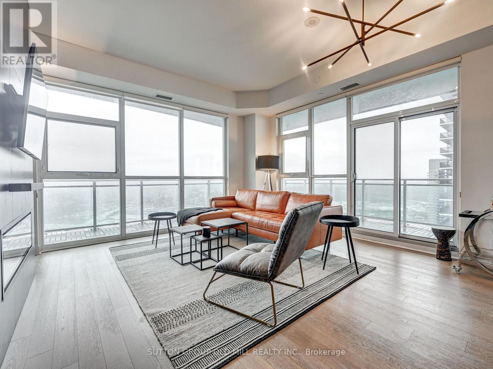 Lph3704 - 33 Shorebreeze Drive, Toronto, Ontario  M8V 0G1 - Photo 9 - W13746320