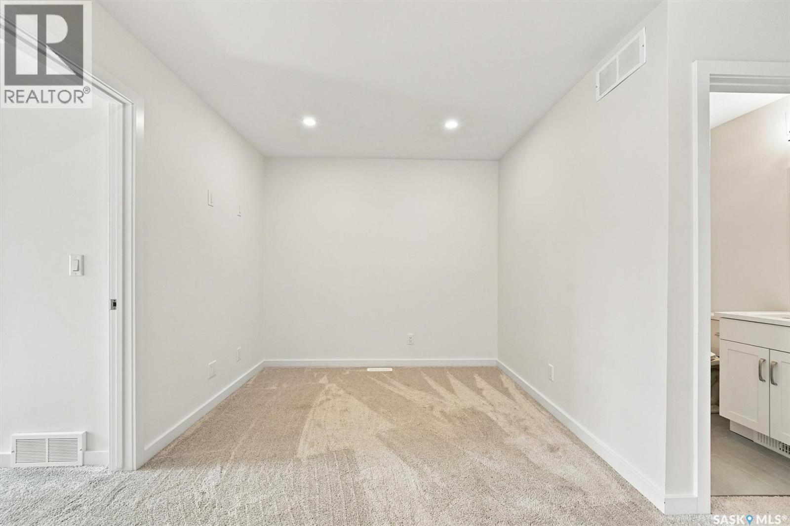 1070 Brighton Boulevard, Saskatoon, Saskatchewan  S7V 0P1 - Photo 15 - SK047591