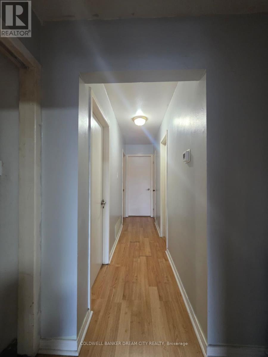 120 Hahn Avenue, Cambridge, Ontario  N3C 2X9 - Photo 5 - X13746144