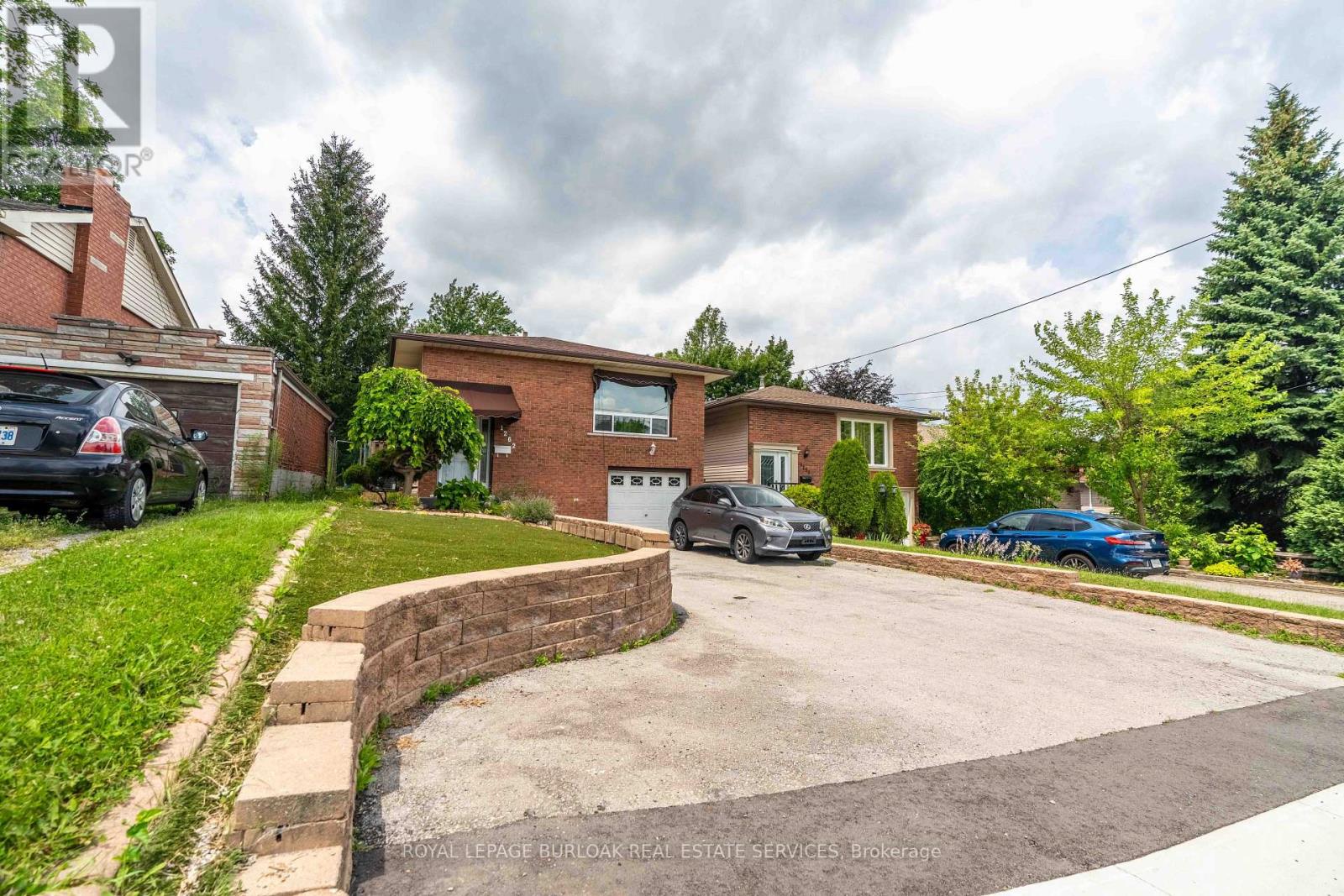 1262 Upper Gage Avenue, Hamilton, Ontario  L8W 1E4 - Photo 2 - X13746192