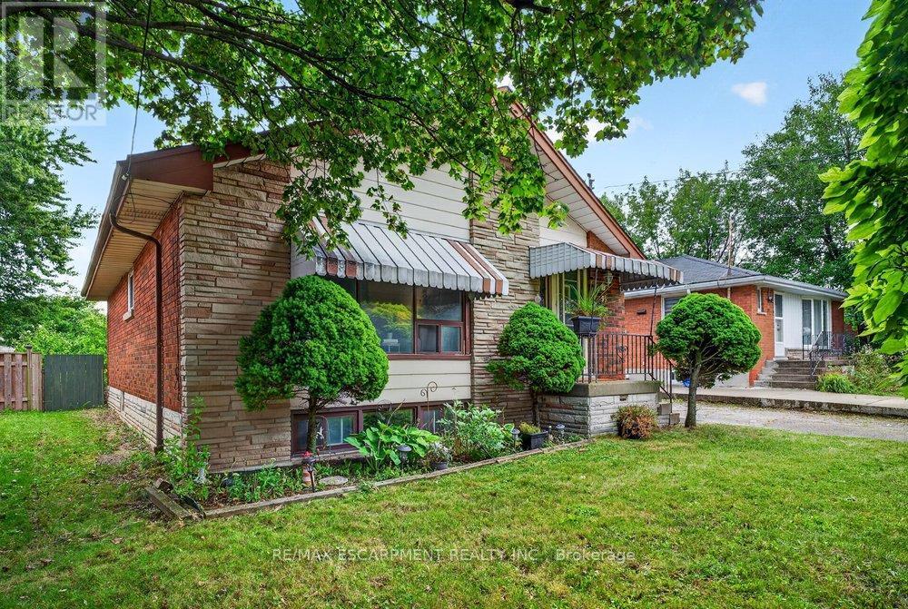 95 West 4th Street, Hamilton, Ontario  L9C 3M8 - Photo 4 - X13746196