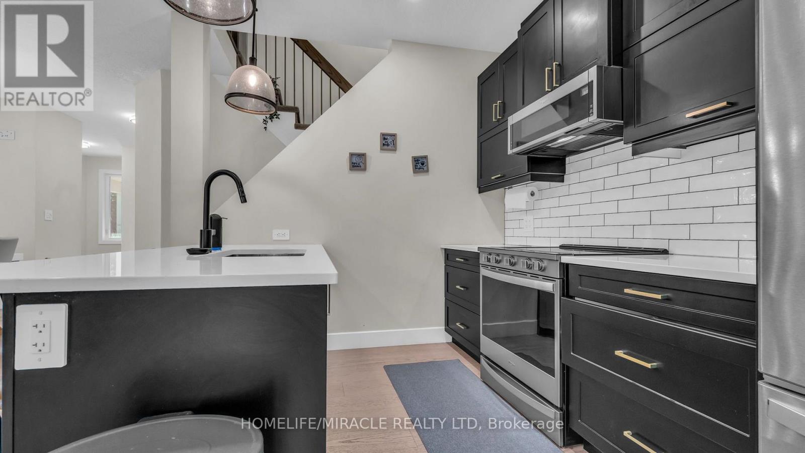 2 - 1195 Riverside Drive, London North, Ontario  N6H 0K4 - Photo 3 - X13746276