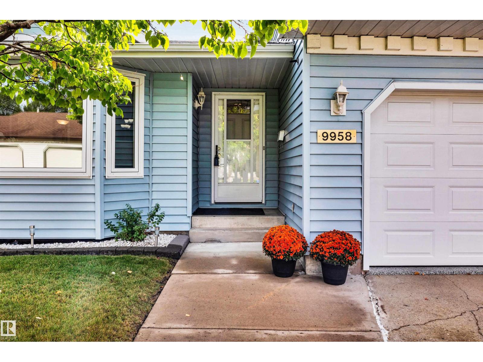 9958 176 Av NW, Edmonton, Alberta  T5X 5W1 - Photo 3 - E4507132