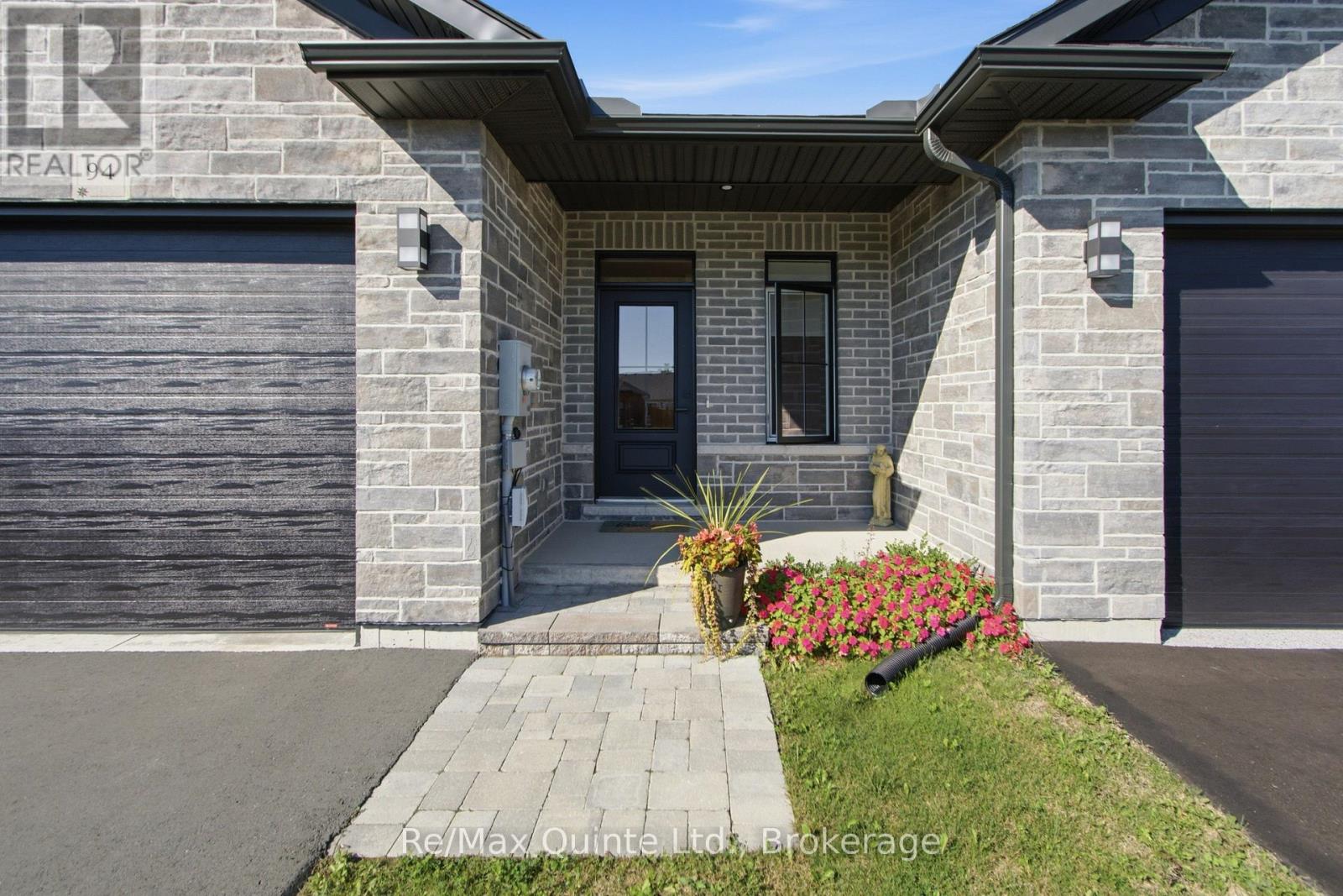 94 Raycroft Drive, Belleville, Ontario  K8N 0R4 - Photo 2 - X13746370