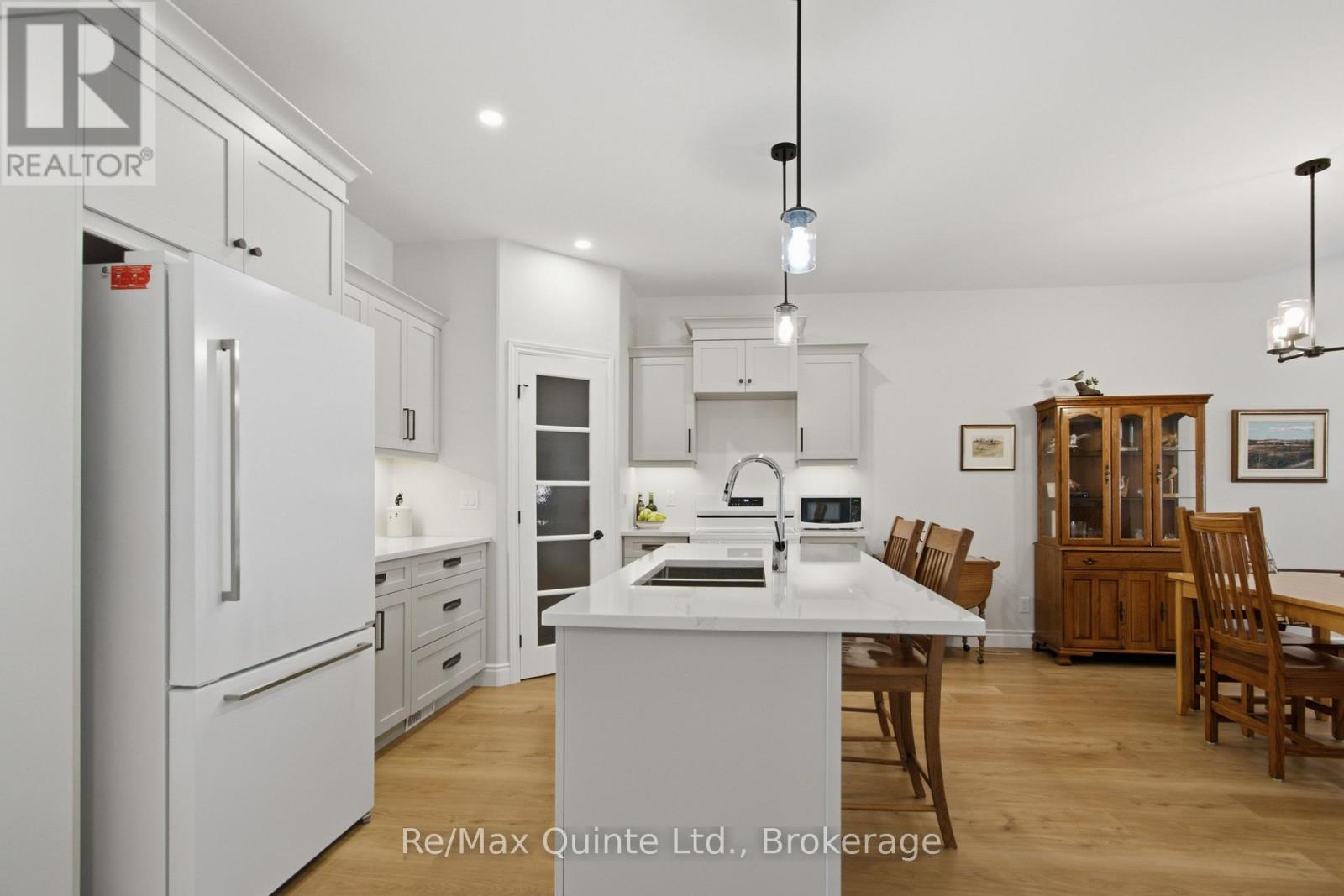 94 Raycroft Drive, Belleville, Ontario  K8N 0R4 - Photo 5 - X13746370