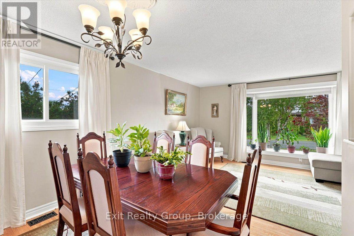 74 Burns Avenue, Quinte West, Ontario  K8R 1G3 - Photo 14 - X13746478