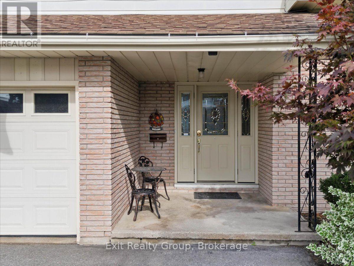 74 Burns Avenue, Quinte West, Ontario  K8R 1G3 - Photo 2 - X13746478