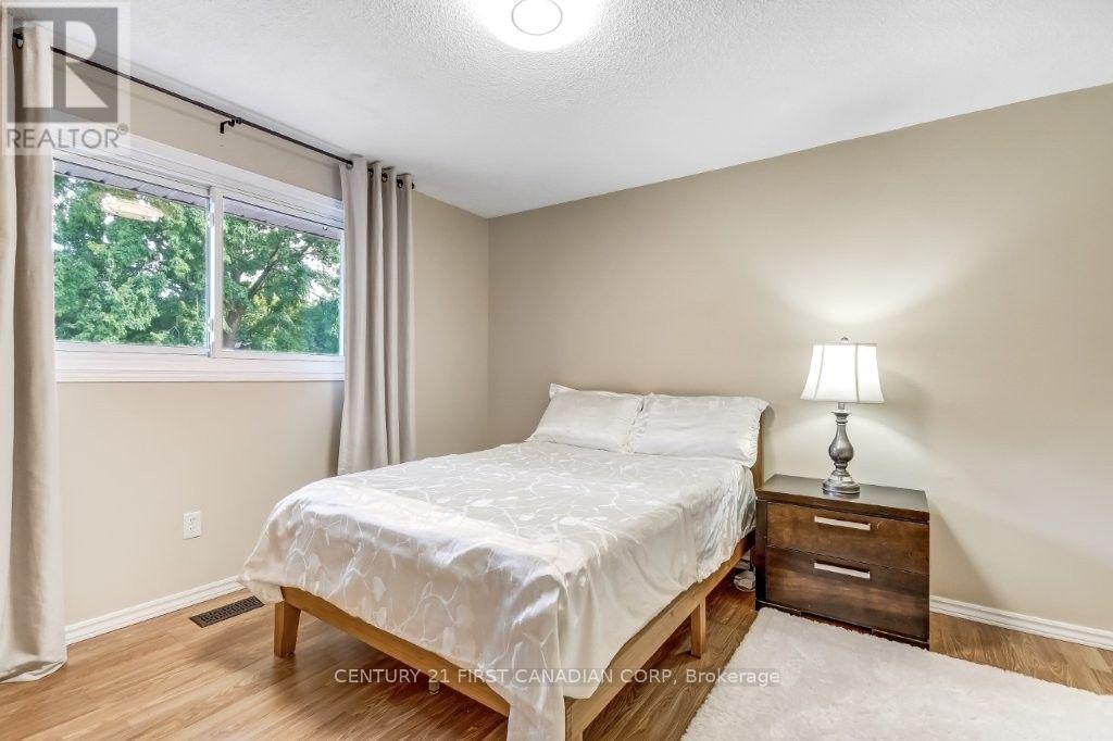 30 Scotchmere Crescent, London South, Ontario  N6E 2A1 - Photo 10 - X13746354
