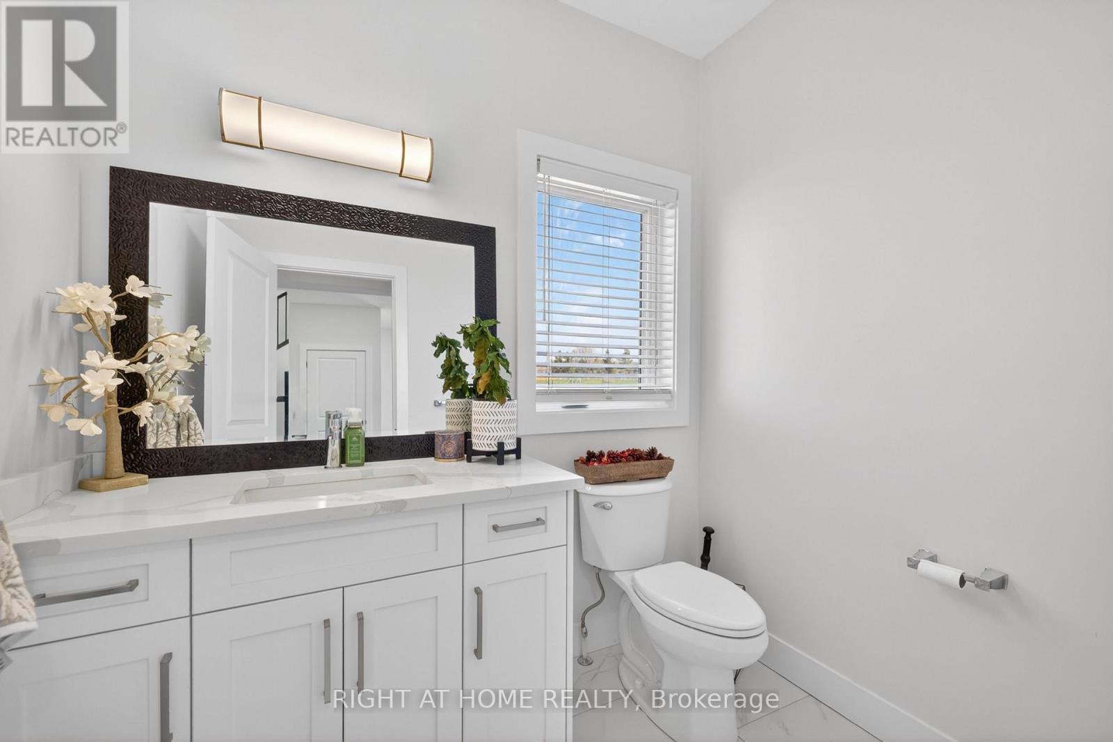 216 Greene Street, South Huron, Ontario  N0M 1S3 - Photo 10 - X13746442