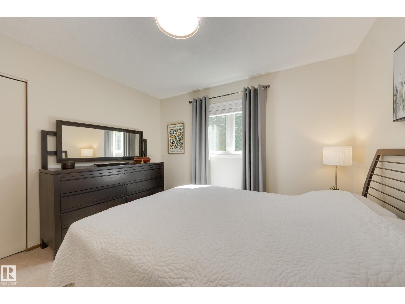 4904 11 Av NW, Edmonton, Alberta  T6L 5W8 - Photo 12 - E4507134