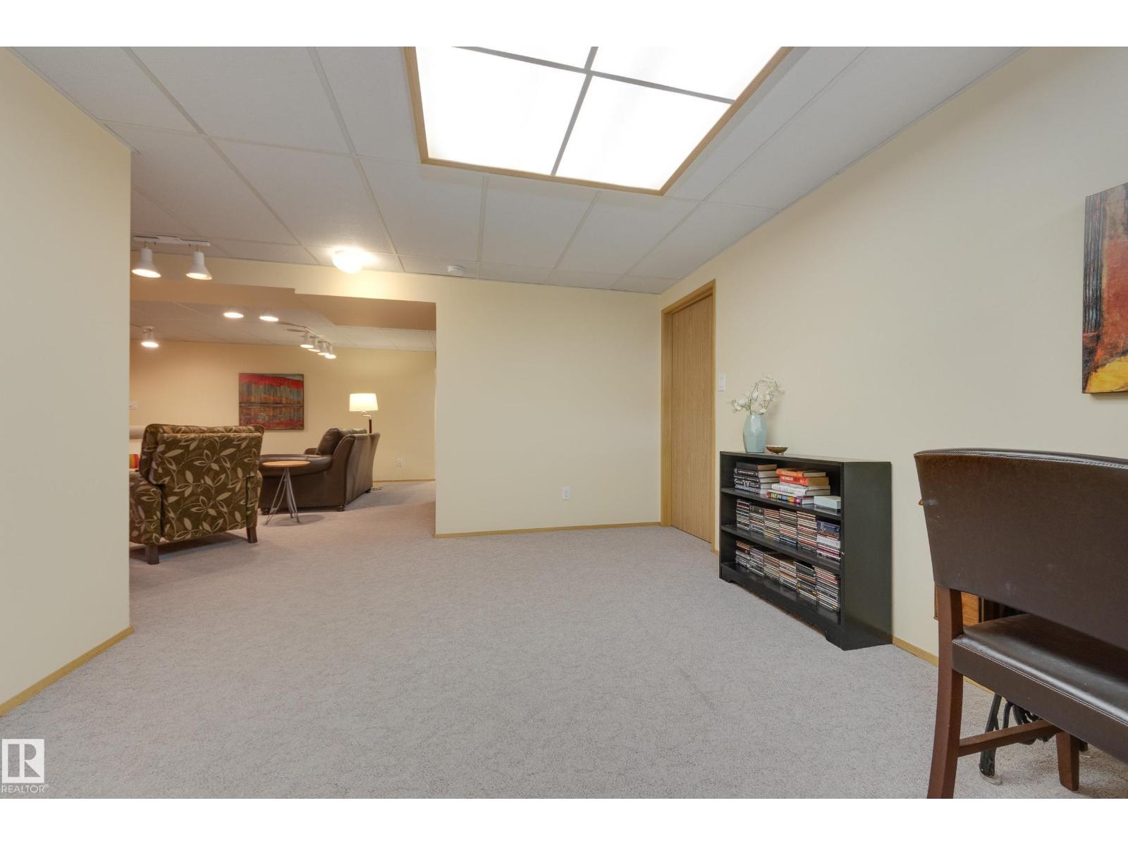 4904 11 Av NW, Edmonton, Alberta  T6L 5W8 - Photo 19 - E4507134