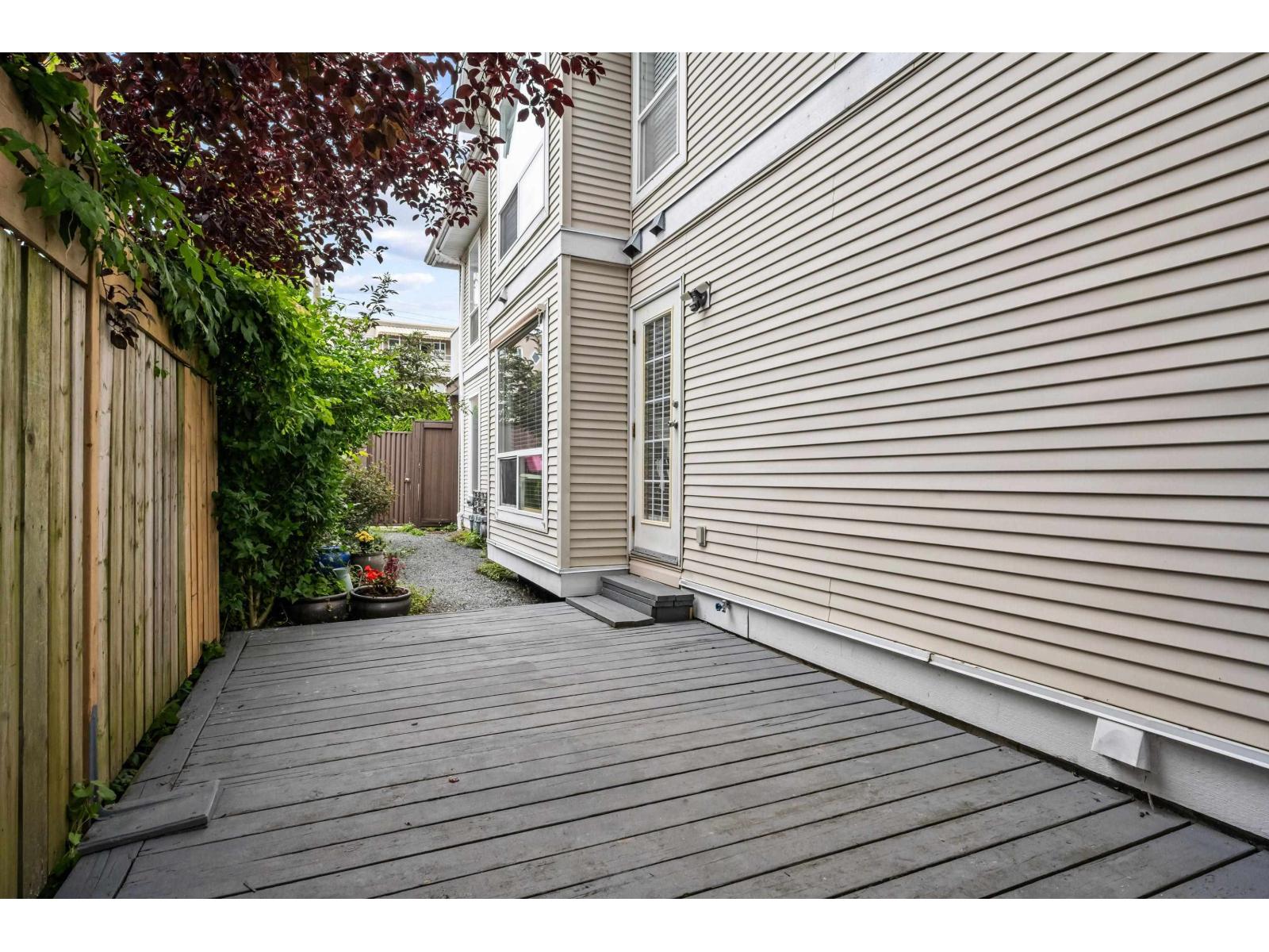 4 46008 Bole Avenue, Chilliwack Downtown, Chilliwack, British Columbia  V2P 2V5 - Photo 23 - R3155995